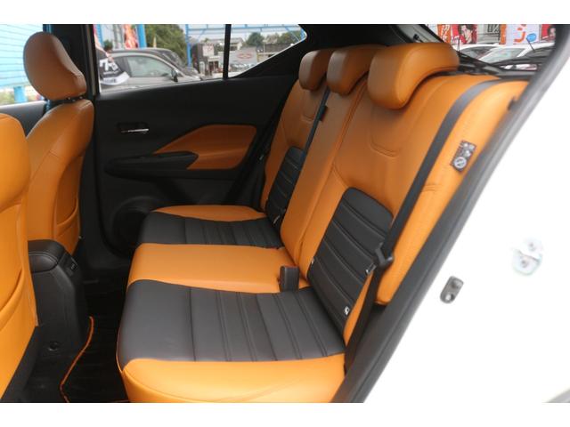 キックス Ｘ　ツートーンインテリアエディション　２トーンカラー／純正９インチナビ／インテリジェントルームミラー／インテリジェントアラウンドビュー／プロパイロット／ハンドルヒーター＆シートヒーター／ナビ連動ドラレコ／アダプティブクルーズ／禁煙（8枚目）