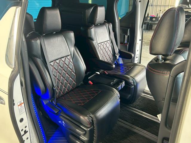 ヴェルファイア 2.5Z Aエディション ゴールデンアイズ 公認エアサス/OP:ツインムーンルーフ/オプションカラー/7人乗り/後席モニター/各純正パーツあり/禁煙車/両側パワースライド/社外エアロ/オットマン/純正ナビ/バックカメラ/100V電源/ETC(7枚目)