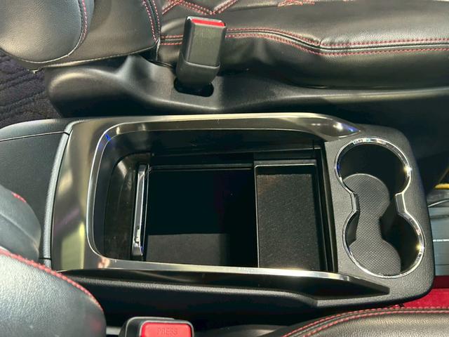 ヴェルファイア 2.5Z Aエディション ゴールデンアイズ 公認エアサス/OP:ツインムーンルーフ/オプションカラー/7人乗り/後席モニター/各純正パーツあり/禁煙車/両側パワースライド/社外エアロ/オットマン/純正ナビ/バックカメラ/100V電源/ETC(39枚目)