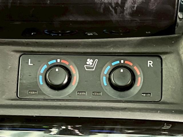 ヴェルファイア 2.5Z Gエディション 後期型/OP:デジタルインナーミラー/ブラインドスポット/モデリスタエアロ/禁煙車/ステアリングヒーター/両側パワースライド/純正10インチナビ/シートヒーター&エアコン/バックカメラ/フルセグTV(15枚目)