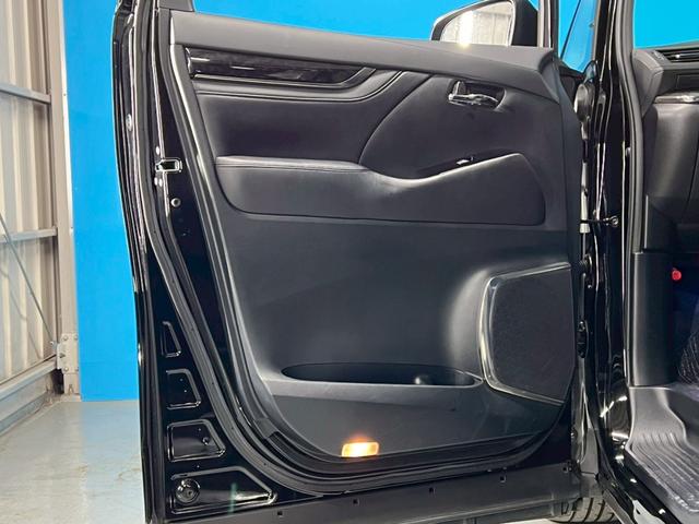 ヴェルファイア 2.5Z Gエディション 後期型/OP:デジタルインナーミラー/ブラインドスポット/モデリスタエアロ/禁煙車/ステアリングヒーター/両側パワースライド/純正10インチナビ/シートヒーター&エアコン/バックカメラ/フルセグTV(44枚目)