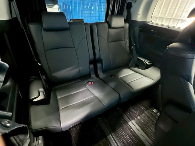 ヴェルファイア 2.5Z Gエディション 後期型/OP:デジタルインナーミラー/ブラインドスポット/モデリスタエアロ/禁煙車/ステアリングヒーター/両側パワースライド/純正10インチナビ/シートヒーター&エアコン/バックカメラ/フルセグTV(57枚目)