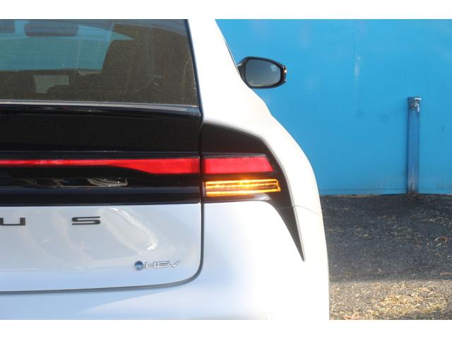 プリウス Ｕ　禁煙車／モデリスタエアロ（ＮＥＯ　ＡＤＶＡＮＣＥ　ＳＴＹＬＥ）／ブラインドスポットモニター／Ｐサポートブレーキ／上級ファブリックシート／シートヒーター／ディスプレイオーディオ／前後ドラレコ／寒冷地仕様（27枚目）