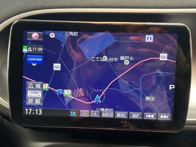 スマートフォーフォー ＢＲＡＢＵＳ　スポーツ　正規ディーラー輸入車／ムーンルーフ／ＪＢＬツイーター／パナソニック９インチフローティングナビ／バックカメラ／クルーズコントロール／ブラックレザーシート／シートヒーター／ドライブレコーダー／ＥＴＣ／（8枚目）