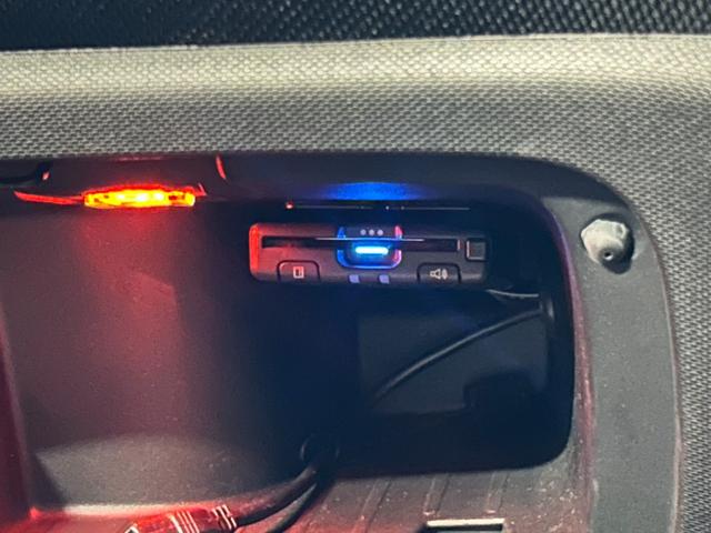 スマートフォーフォー ＢＲＡＢＵＳ　スポーツ　正規ディーラー輸入車／ムーンルーフ／ＪＢＬツイーター／パナソニック９インチフローティングナビ／バックカメラ／クルーズコントロール／ブラックレザーシート／シートヒーター／ドライブレコーダー／ＥＴＣ／（11枚目）