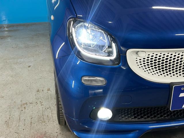 スマートフォーフォー ＢＲＡＢＵＳ　スポーツ　正規ディーラー輸入車／ムーンルーフ／ＪＢＬツイーター／パナソニック９インチフローティングナビ／バックカメラ／クルーズコントロール／ブラックレザーシート／シートヒーター／ドライブレコーダー／ＥＴＣ／（27枚目）