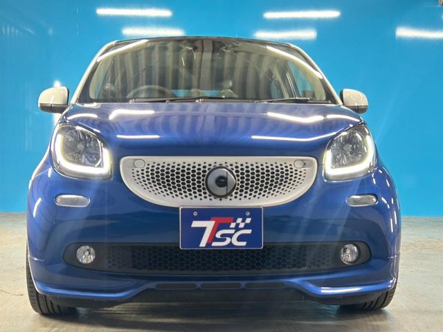 スマートフォーフォー ＢＲＡＢＵＳ　スポーツ　正規ディーラー輸入車／ムーンルーフ／ＪＢＬツイーター／パナソニック９インチフローティングナビ／バックカメラ／クルーズコントロール／ブラックレザーシート／シートヒーター／ドライブレコーダー／ＥＴＣ／（28枚目）