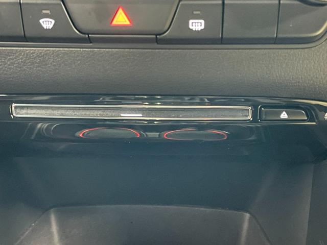 ＭＡＺＤＡ３ファストバック １５Ｓツーリング　ＯＰ：３６０度セーフティパッケージ／６速マニュアル／アクティブドライビングディスプレイ／８．８インチマツダコネクトナビ／フルセグＴＶ／レーダークルーズ／オートマチックハイビーム／プッシュスタート／（53枚目）