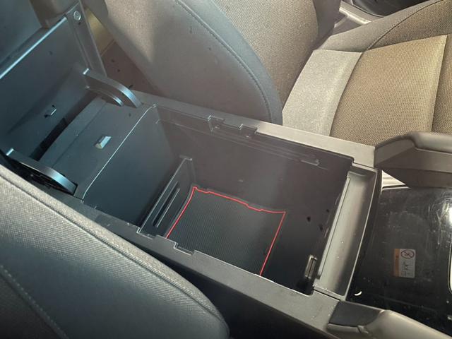 ＭＡＺＤＡ３ファストバック １５Ｓツーリング　ＯＰ：３６０度セーフティパッケージ／６速マニュアル／アクティブドライビングディスプレイ／８．８インチマツダコネクトナビ／フルセグＴＶ／レーダークルーズ／オートマチックハイビーム／プッシュスタート／（58枚目）