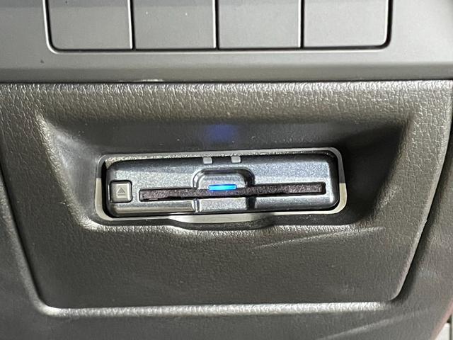 ＭＡＺＤＡ３ファストバック １５Ｓツーリング　ＯＰ：３６０度セーフティパッケージ／６速マニュアル／アクティブドライビングディスプレイ／８．８インチマツダコネクトナビ／フルセグＴＶ／レーダークルーズ／オートマチックハイビーム／プッシュスタート／（63枚目）