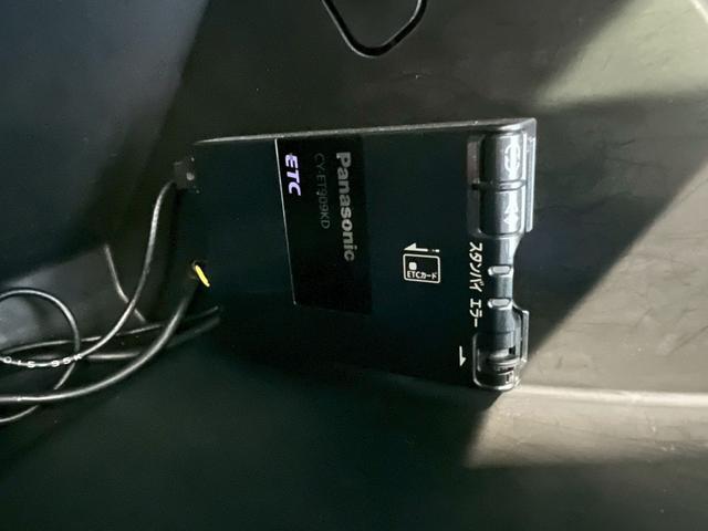 ソリオ ハイブリッドＭＺ　ＯＰ：全方位モニター付メモリーナビゲーション／デュアルカメラブレーキサポート／レーダークルーズコントロール／レーンキープアシスト／オートマチックハイビーム／シートヒーター／クリアランスソナー／ＥＴＣ／（52枚目）