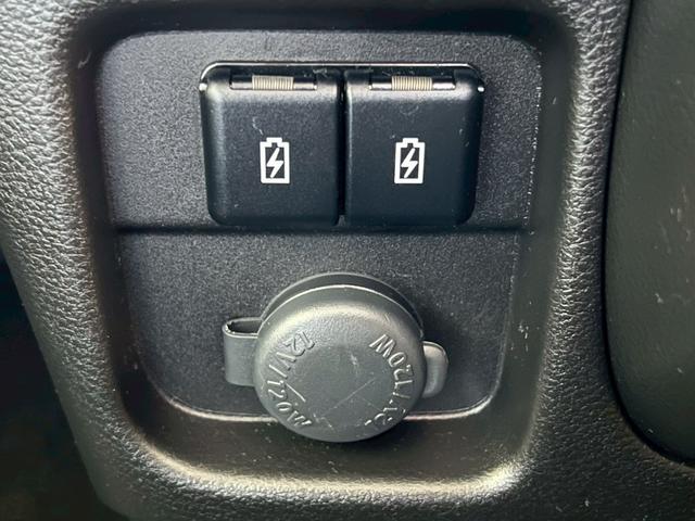 ソリオ ハイブリッドＭＺ　ＯＰ：全方位モニター付メモリーナビゲーション／デュアルカメラブレーキサポート／レーダークルーズコントロール／レーンキープアシスト／オートマチックハイビーム／シートヒーター／クリアランスソナー／ＥＴＣ／（68枚目）