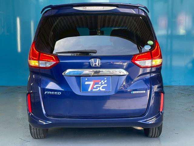 フリードハイブリッド ハイブリッド・ＥＸ　ＯＰ：１１インチ後席フリップダウンモニター／８インチ純正ナビ／ホンダセンシング／シートヒーター／レーダークルーズ／レーンキープアシスト／クリアランスソナー／ドライブレコーダー／ＬＥＤヘッド／ＥＴＣ／（19枚目）