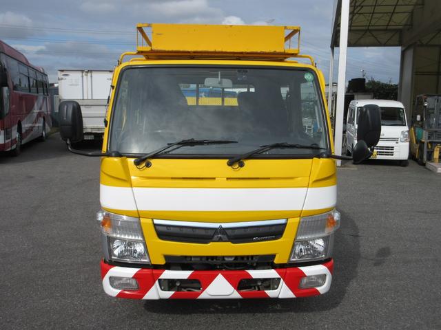 キャンター  Wキャブ  すいちょくゲート  積載2トン  乗車定員6人  全低床  平ボデー(3枚目)
