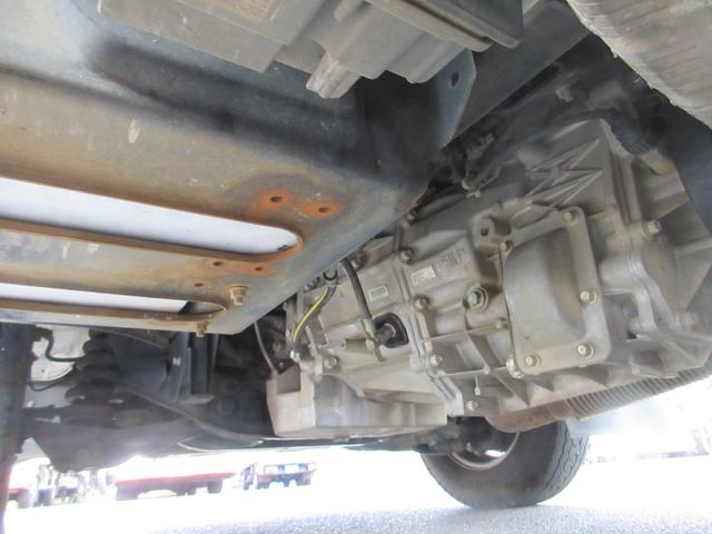 キャンター  Wキャブ  すいちょくゲート  積載2トン  乗車定員6人  全低床  平ボデー(44枚目)