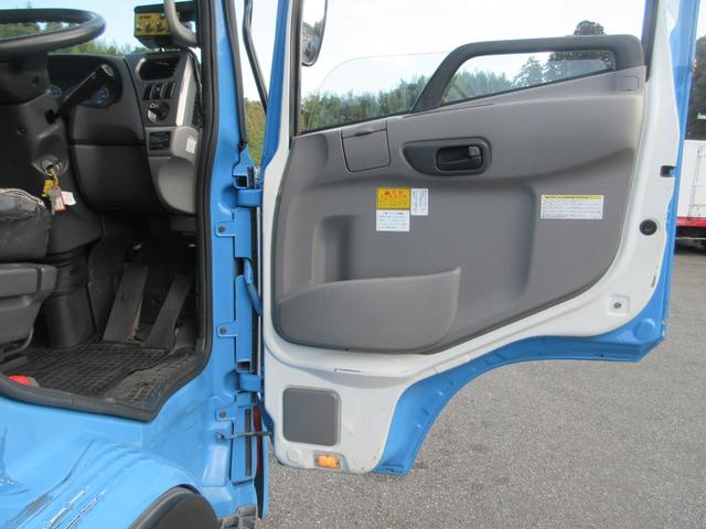 コンドル 　塵芥車　回転板式　容積８．１ｍ３　汚水タンク　連続スイッチ（9枚目）