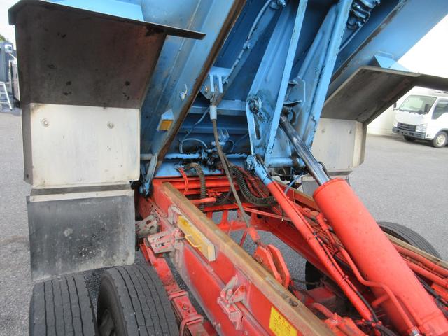 コンドル 　塵芥車　回転板式　容積８．１ｍ３　汚水タンク　連続スイッチ（25枚目）