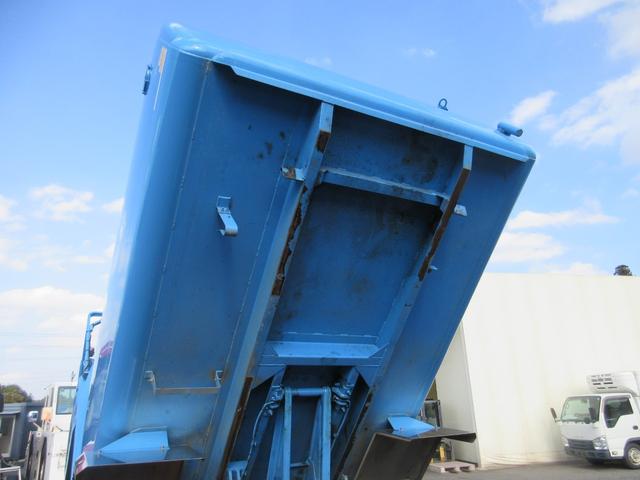 コンドル 　塵芥車　回転板式　容積８．１ｍ３　汚水タンク　連続スイッチ（28枚目）
