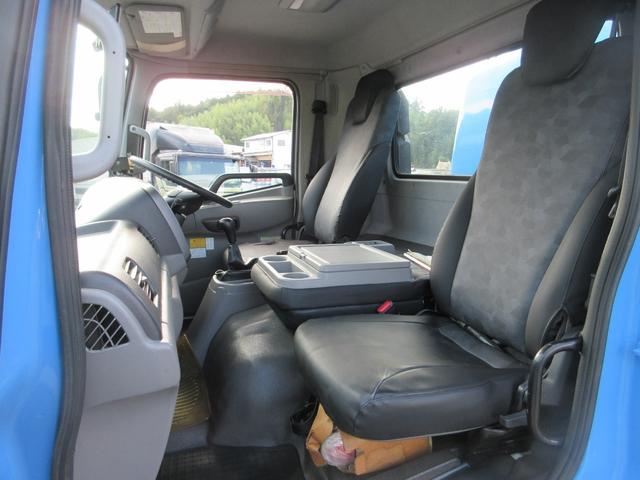 コンドル 　塵芥車　回転板式　容積８．１ｍ３　汚水タンク　連続スイッチ（36枚目）