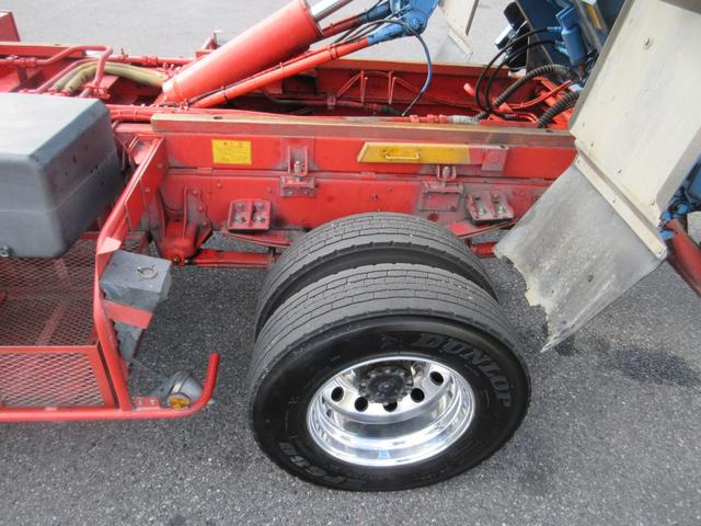 コンドル 　塵芥車　回転板式　容積８．１ｍ３　汚水タンク　連続スイッチ（45枚目）