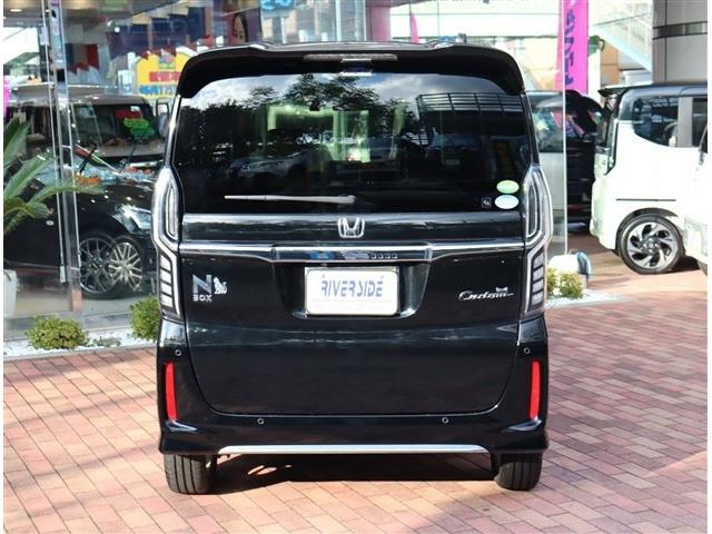HONDA N-BOX CUSTOM L TURBO