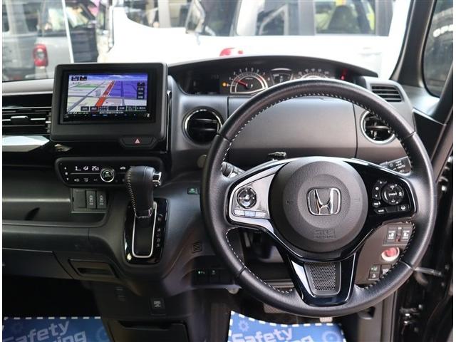 HONDA N-BOX CUSTOM L TURBO