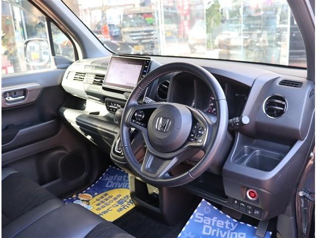 Ｎ－ＷＧＮカスタム Ｌ・ターボホンダセンシング　１オーナー　純８型ナビ　Ｂカメラ　ドラレコ　ＥＴＣ　ＬＥＤライト　衝突軽減ブレーキ　レーダークルーズ　シートヒーター　パドルシフト　スマートキー　コーナーセンサー　純正１５ＡＷ　オートエアコン（11枚目）
