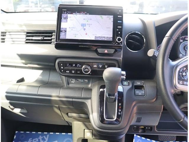 Ｎ－ＷＧＮカスタム Ｌ・ターボホンダセンシング　１オーナー　純８型ナビ　Ｂカメラ　ドラレコ　ＥＴＣ　ＬＥＤライト　衝突軽減ブレーキ　レーダークルーズ　シートヒーター　パドルシフト　スマートキー　コーナーセンサー　純正１５ＡＷ　オートエアコン（13枚目）