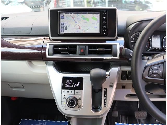 キャスト スタイルＧ　ＳＡＩＩＩ　純正ナビ　パノラマモニター　前後ドラレコ　ＥＴＣ　フルセグ　ＤＶＤ再生　衝突軽減ブレーキ　シートヒーター　ＬＥＤライト　スマートキー　オートエアコン　オートハイビーム　デザインフィルムトップ　１５ＡＷ（13枚目）