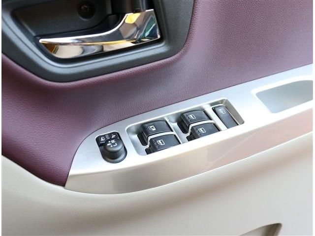 キャスト スタイルＧ　ＳＡＩＩＩ　純正ナビ　パノラマモニター　前後ドラレコ　ＥＴＣ　フルセグ　ＤＶＤ再生　衝突軽減ブレーキ　シートヒーター　ＬＥＤライト　スマートキー　オートエアコン　オートハイビーム　デザインフィルムトップ　１５ＡＷ（43枚目）