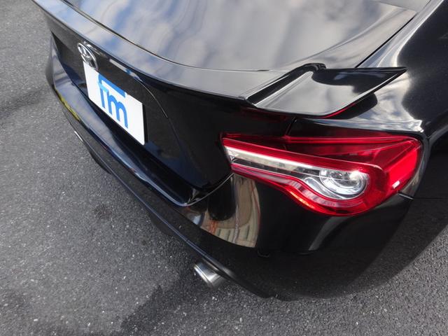 ８６ ＧＴ　６速ＭＴ　モデリスタフロントスポイラー　ＧＴリミテッドリヤスポイラー　ＲＳＲダウンサス　後期テール　カーボンシフトノブ　純正１７インチアルミ　純正マフラー　プッシュスタート（12枚目）