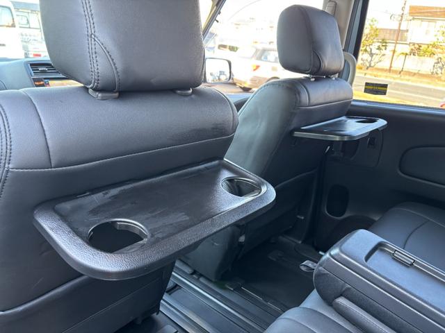 セレナ 20X S-ハイブリッド リフトアップ/マッドグレー&マッドブラックII/クラッツィオ黒革調シートカバー/マッドタイヤ/DAYTONAブラックホイール/リフトアップサス/26後期型/NISSANグリルロゴ/保証付き/(45枚目)