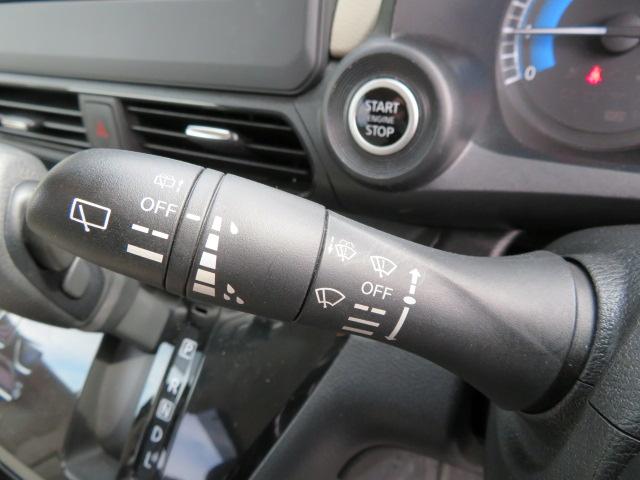 デイズ X 1年保証 禁煙車 純正ナビ バックモニター ETC フルセグTV Bluetooth アイドリングストップ スマートキー2個 純正アルミ オートライト クリアランスソナー(6枚目)