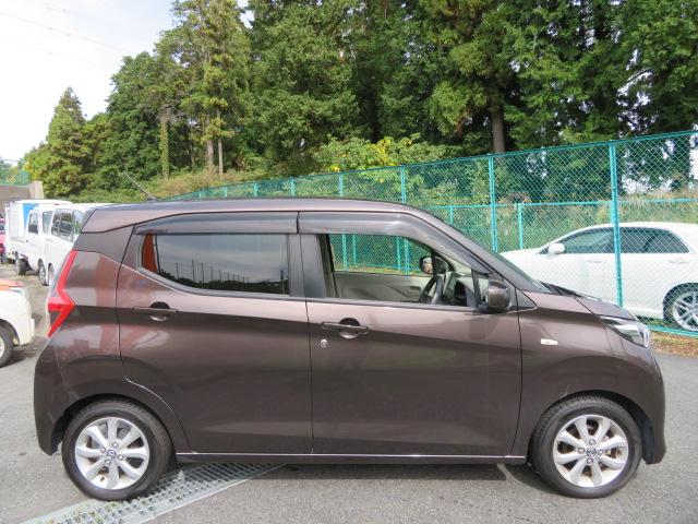 デイズ X 1年保証 禁煙車 純正ナビ バックモニター ETC フルセグTV Bluetooth アイドリングストップ スマートキー2個 純正アルミ オートライト クリアランスソナー(61枚目)