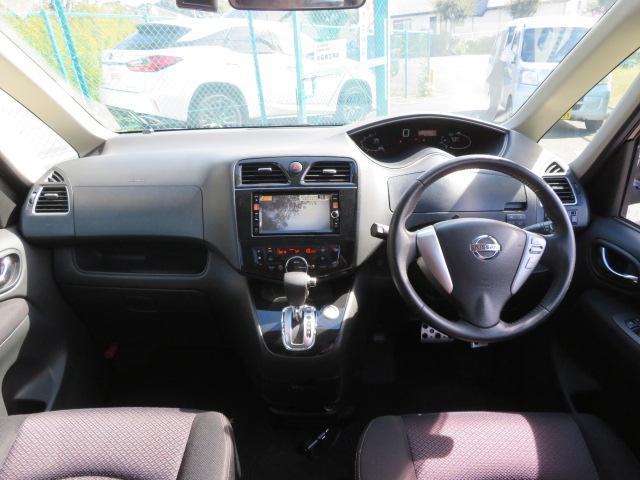 セレナ ハイウェイスター S-ハイブリッド 1年保証 禁煙車 純正ナビ フルセグTV バックモニター ETC Bluetoothオーディオ スマートキー2個 左側パワースライドドア CD/DVD 社外マフラー ローダウン(3枚目)