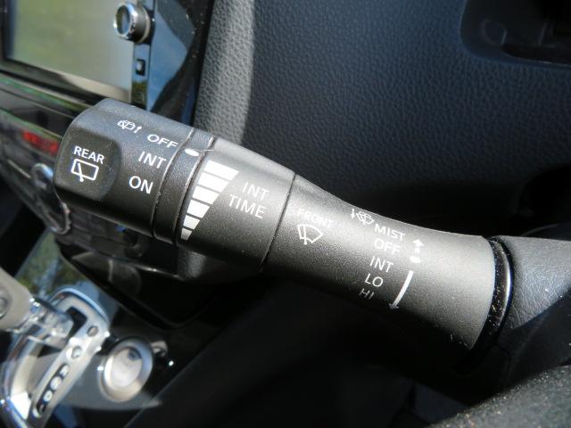 セレナ ハイウェイスター S-ハイブリッド 1年保証 禁煙車 純正ナビ フルセグTV バックモニター ETC Bluetoothオーディオ スマートキー2個 左側パワースライドドア CD/DVD 社外マフラー ローダウン(6枚目)