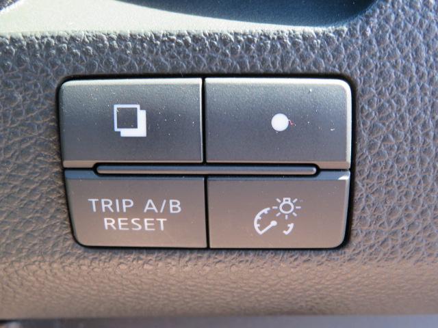 セレナ ハイウェイスター S-ハイブリッド 1年保証 禁煙車 純正ナビ フルセグTV バックモニター ETC Bluetoothオーディオ スマートキー2個 左側パワースライドドア CD/DVD 社外マフラー ローダウン(10枚目)