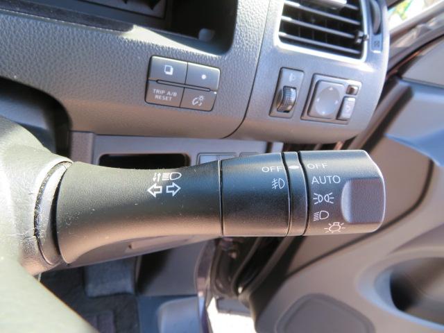 セレナ ハイウェイスター S-ハイブリッド 1年保証 禁煙車 純正ナビ フルセグTV バックモニター ETC Bluetoothオーディオ スマートキー2個 左側パワースライドドア CD/DVD 社外マフラー ローダウン(20枚目)