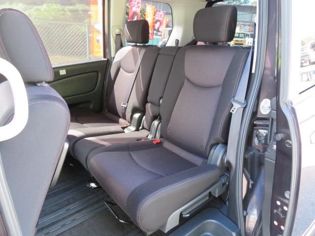 セレナ ハイウェイスター S-ハイブリッド 1年保証 禁煙車 純正ナビ フルセグTV バックモニター ETC Bluetoothオーディオ スマートキー2個 左側パワースライドドア CD/DVD 社外マフラー ローダウン(29枚目)