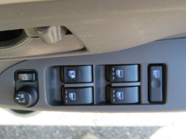 タント Ｌ　ＳＡＩＩＩ　１年保証　禁煙車　純正ナビ　フルセグＴＶ　バックモニター　ＣＤ／ＤＶＤ　Ｂｌｕｅｔｏｏｔｈオーディオ　スマートアシスト　キーレス　オートハイビーム　ステアリングスイッチ（27枚目）