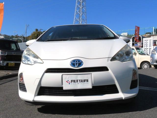 アクア Ｓ　１年保証　禁煙車　ＳＤナビ　フルセグＴＶ　バックカメラ　ＥＴＣ　ＣＤ／ＤＶＤ　純正アルミ　オートエアコン　キーレス　シートカバー　電動格納ミラー（27枚目）