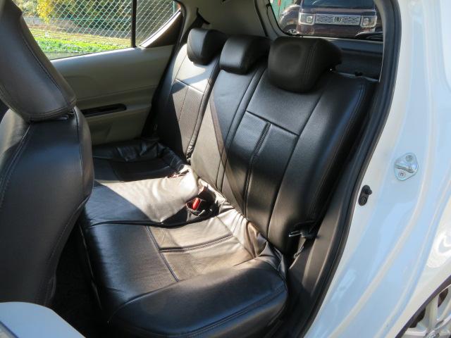 アクア Ｓ　１年保証　禁煙車　ＳＤナビ　フルセグＴＶ　バックカメラ　ＥＴＣ　ＣＤ／ＤＶＤ　純正アルミ　オートエアコン　キーレス　シートカバー　電動格納ミラー（52枚目）