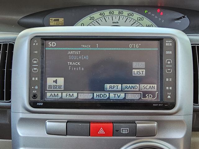 タント Ｘ　ＥＴＣ　スマートキー　電動格納ミラー　左スライドドア　アナログナビ　純正ホイール（23枚目）
