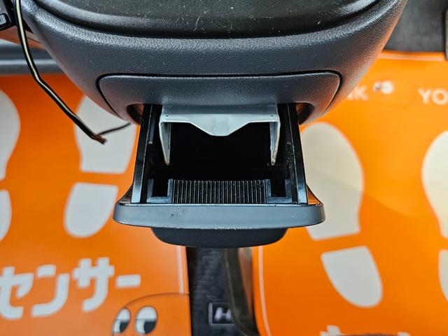 ハイゼットカーゴ クルーズターボ　ターボ　電格　切替４ＷＤ　ＥＴＣ　フルセグ　キーレス　前後ＰＷ　　Ｂｌｕｅｔｏｏｔｈ　ＳＤ再生　分割リアシートヘッドレスト有　社外アルミ　タバコ臭有（32枚目）