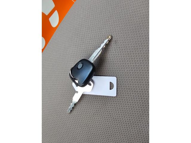 アルト ＶＰ　キーレス　純正ラジオ　集中ドアロック　リアワイパー（39枚目）