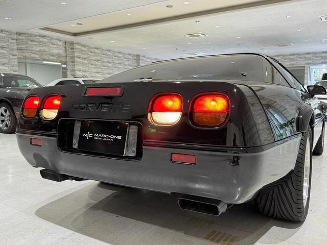 シボレーコルベット ベースグレード　９６年モデル／正規ディーラー車／赤革シート／パワーシート／クルーズコントロール／ＥＴＣ／ＣＤ再生可／グラストップ（ＵＳオプション）／ドアミラー（ＵＳ純正タイプ）／純正１７インチＡＷ（19枚目）