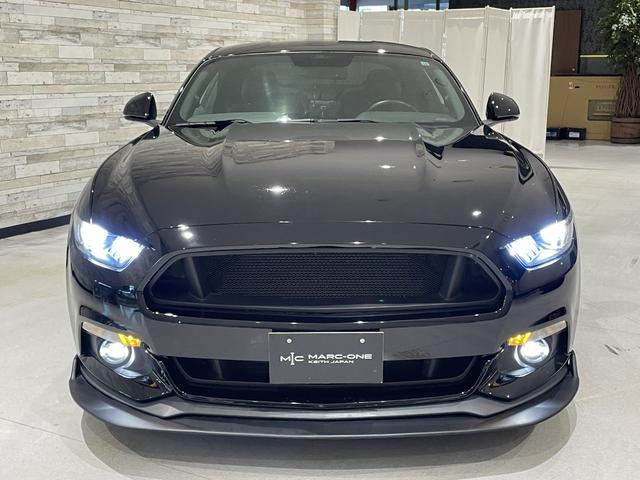 FORD MUSTANG 50 YEARS EDITION