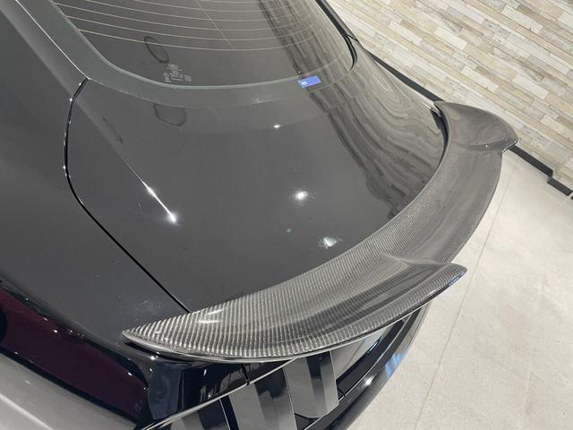 FORD MUSTANG 50 YEARS EDITION