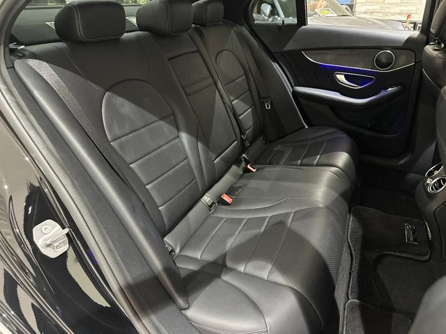 Cクラス C180アバンギャルド AMGライン 1年保証付/正規ディーラー車/黒革パワーシート/シートヒーター/Carplay/フルセグ/ETC/BSM/ACC/Bluetooth&USB/バックカメラ/純正18inchAW(22枚目)