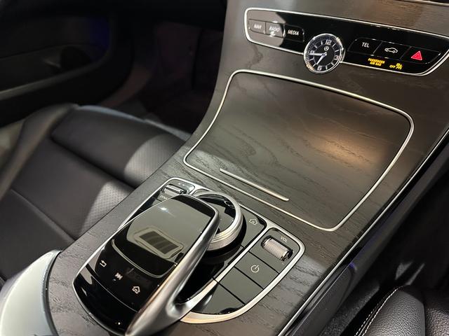 Cクラス C180アバンギャルド AMGライン 1年保証付/正規ディーラー車/黒革パワーシート/シートヒーター/Carplay/フルセグ/ETC/BSM/ACC/Bluetooth&USB/バックカメラ/純正18inchAW(42枚目)